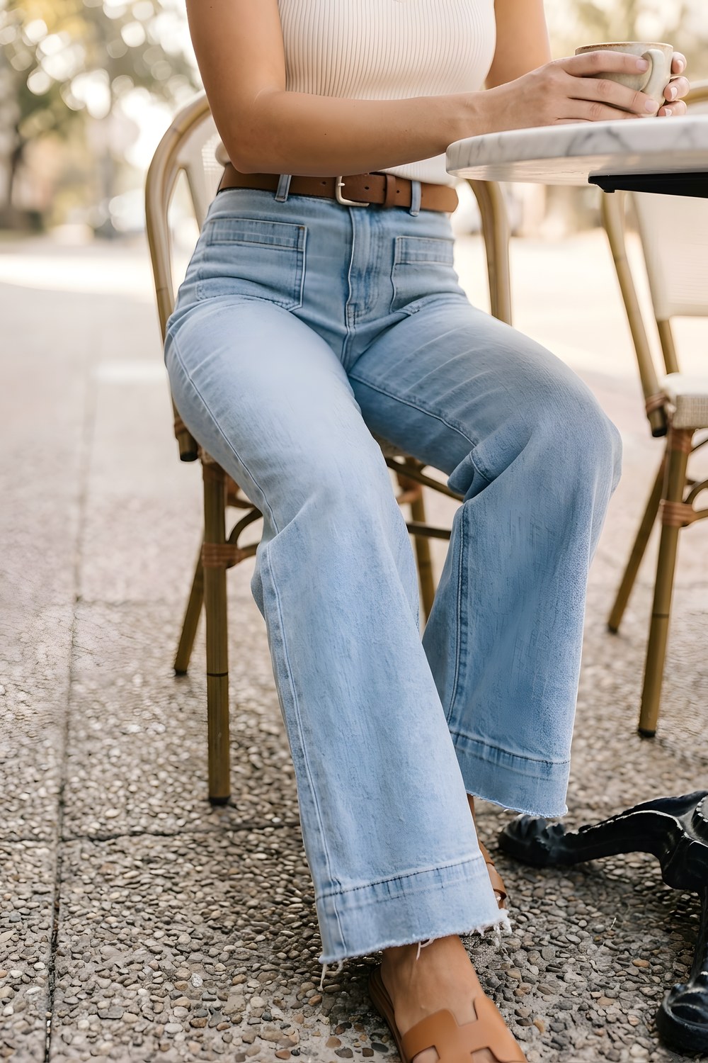 The wide leg jeans for a slow Saturday out and about